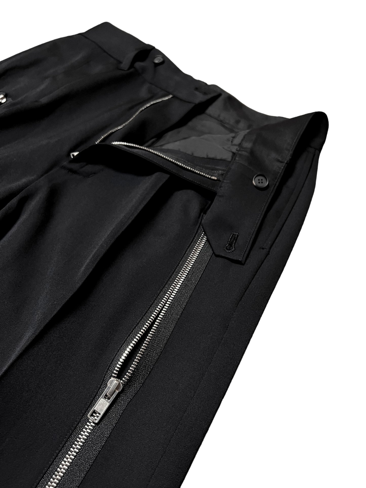 SCHEDAR / ZIPPED WOOL TROUSERS in BLACK