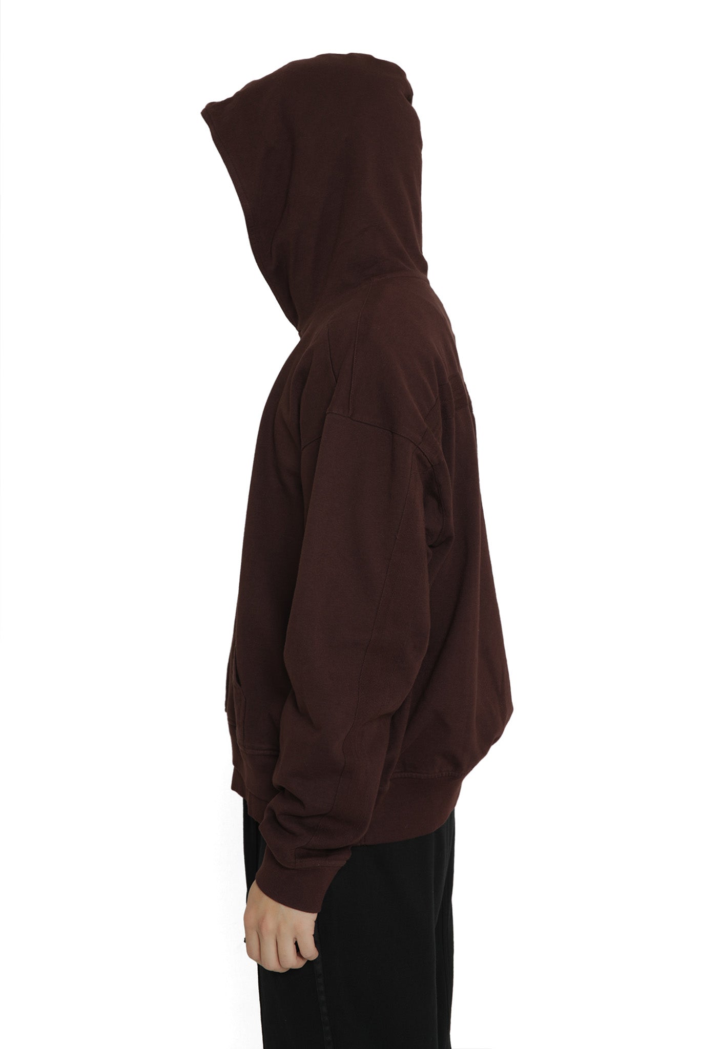 GARMENT DYED LOUNGE HOODIE in BROWN