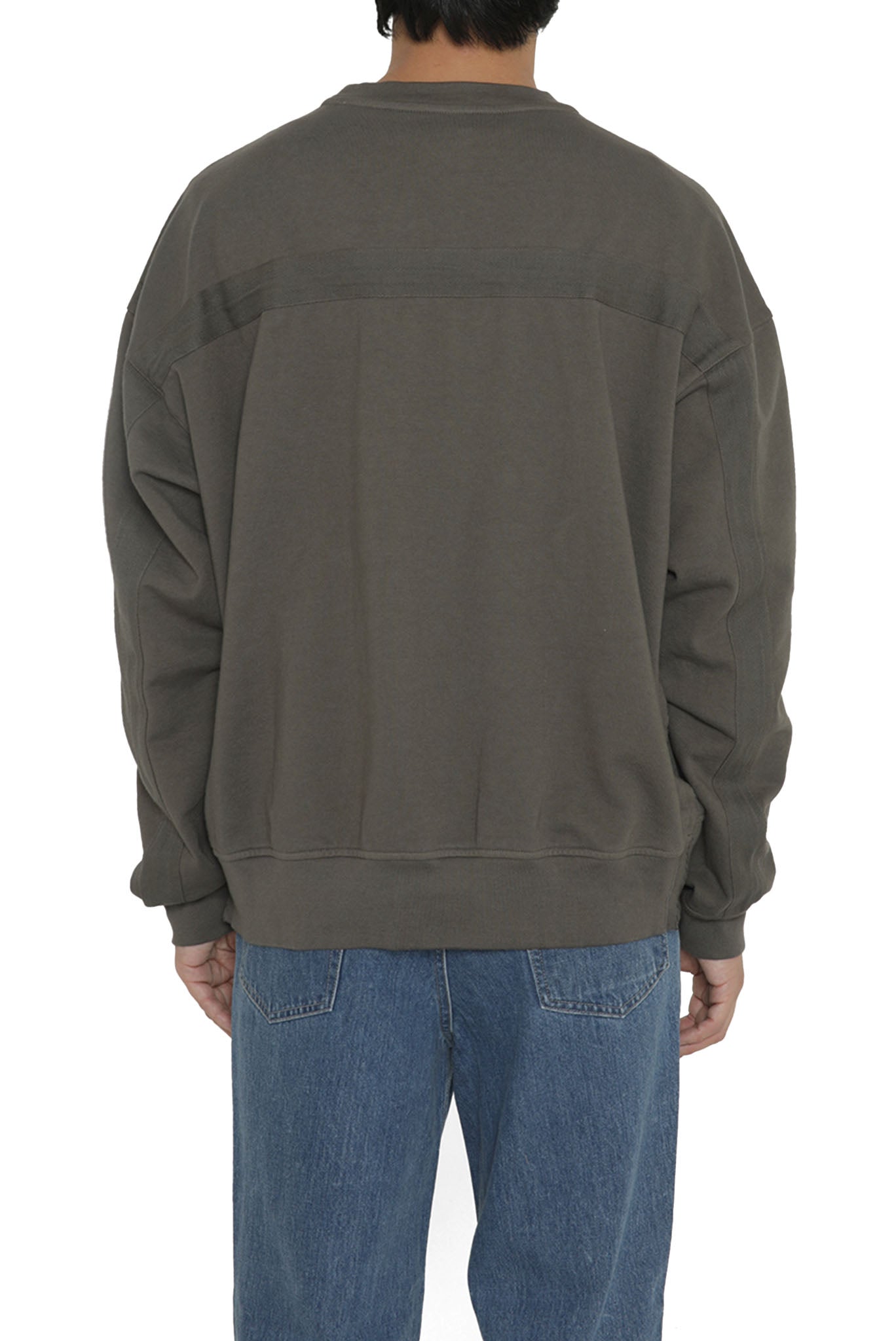 GARMENT DYED LOUNGE SWEATSHIRT in DULL GREY