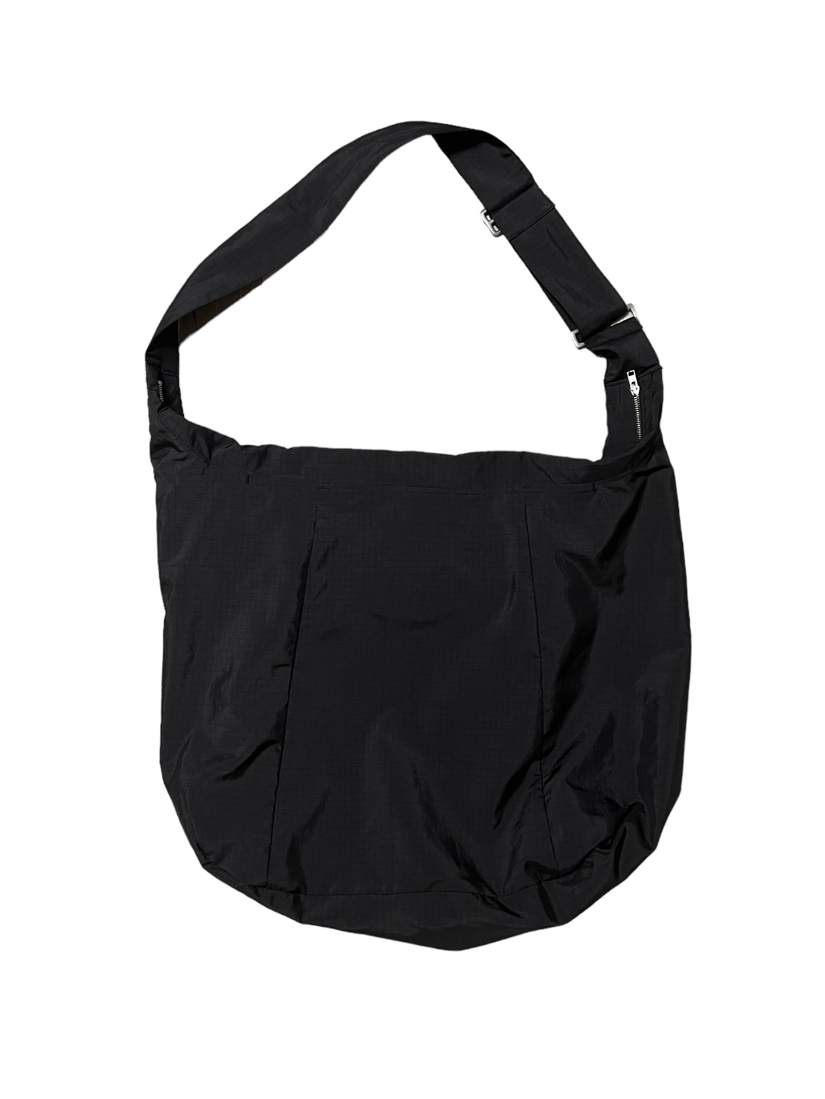 Hibiki Nakaminami TECHNICAL SHOULDER BAGメンズ