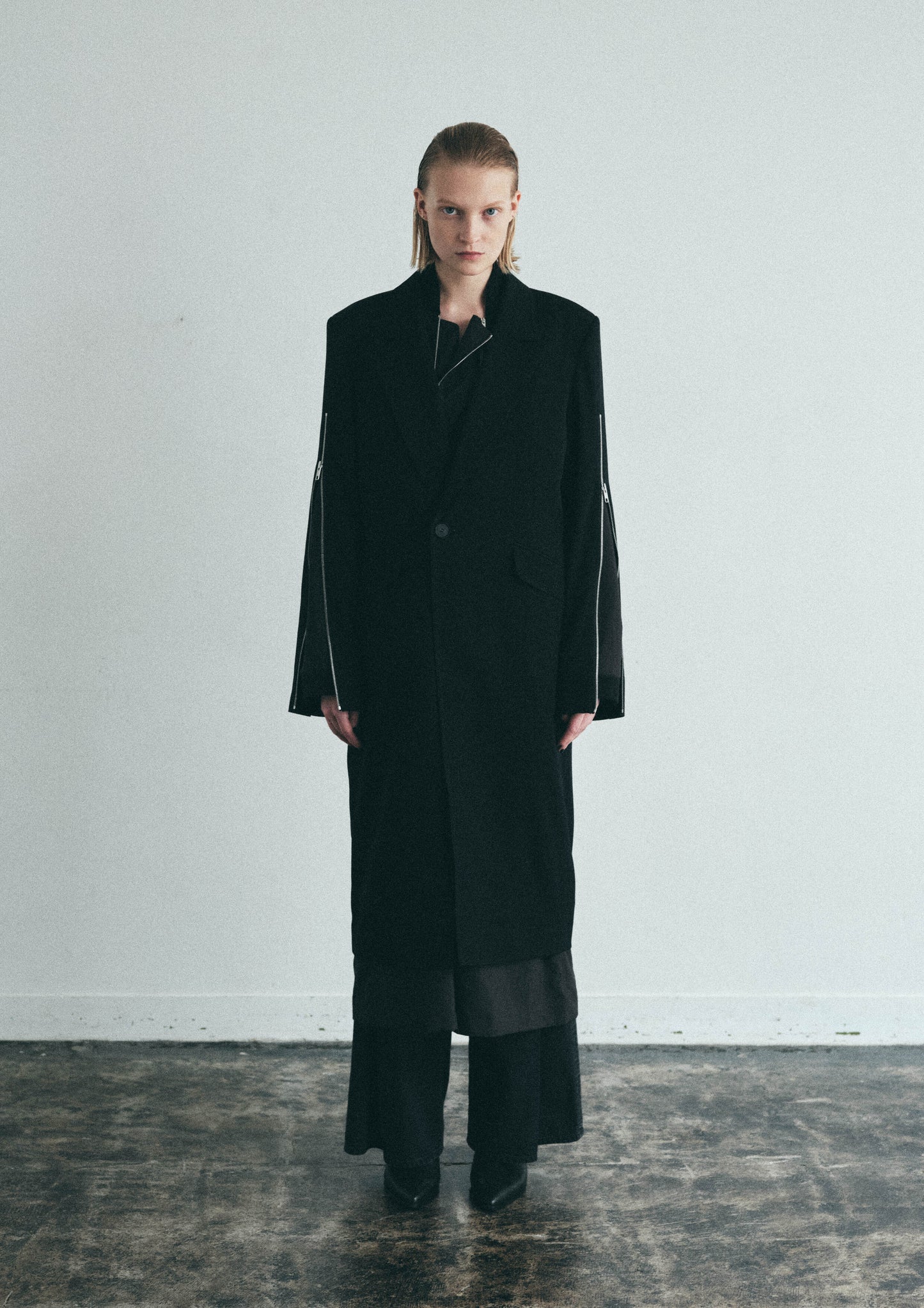 LUNAR Ⅱ LONG JACKET in BLACK